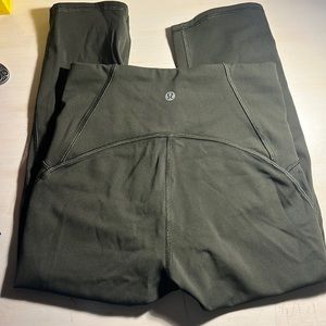 Lululemon leggings (tag cut off)